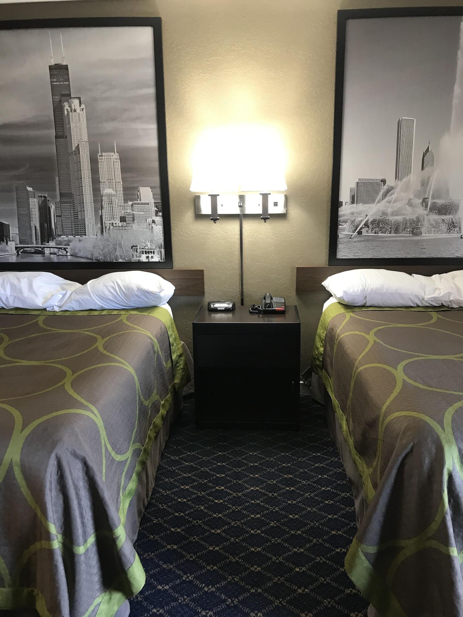 Super 8 By Wyndham Taylorville Il Εξωτερικό φωτογραφία
