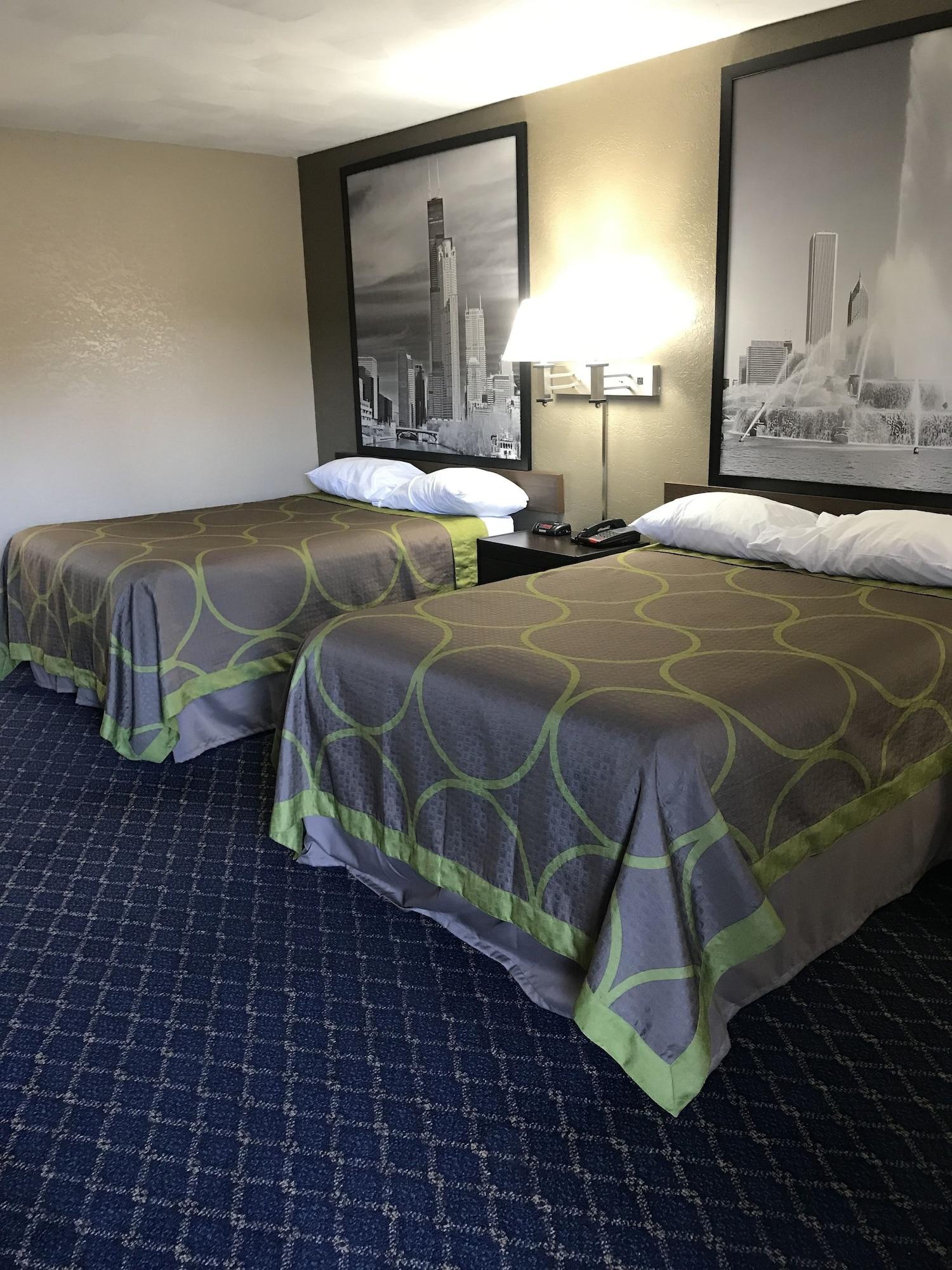 Super 8 By Wyndham Taylorville Il Εξωτερικό φωτογραφία
